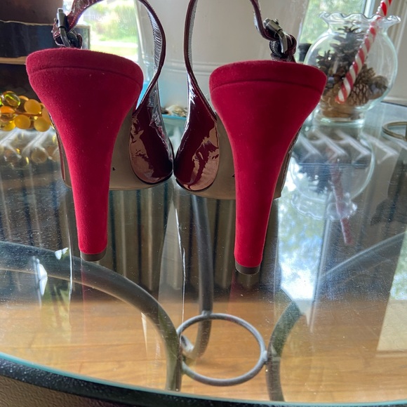 Women’s Heels NWOT - Picture 2 of 6